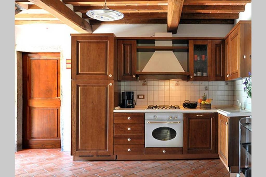 Tuscan Charme Of Cottage Roccaio Countryside Cortona Castiglion Fiorentino Eksteriør billede